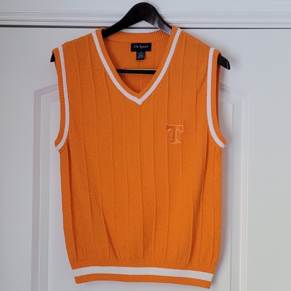 🏈 Vintage University of Tennessee Sweater Vest
